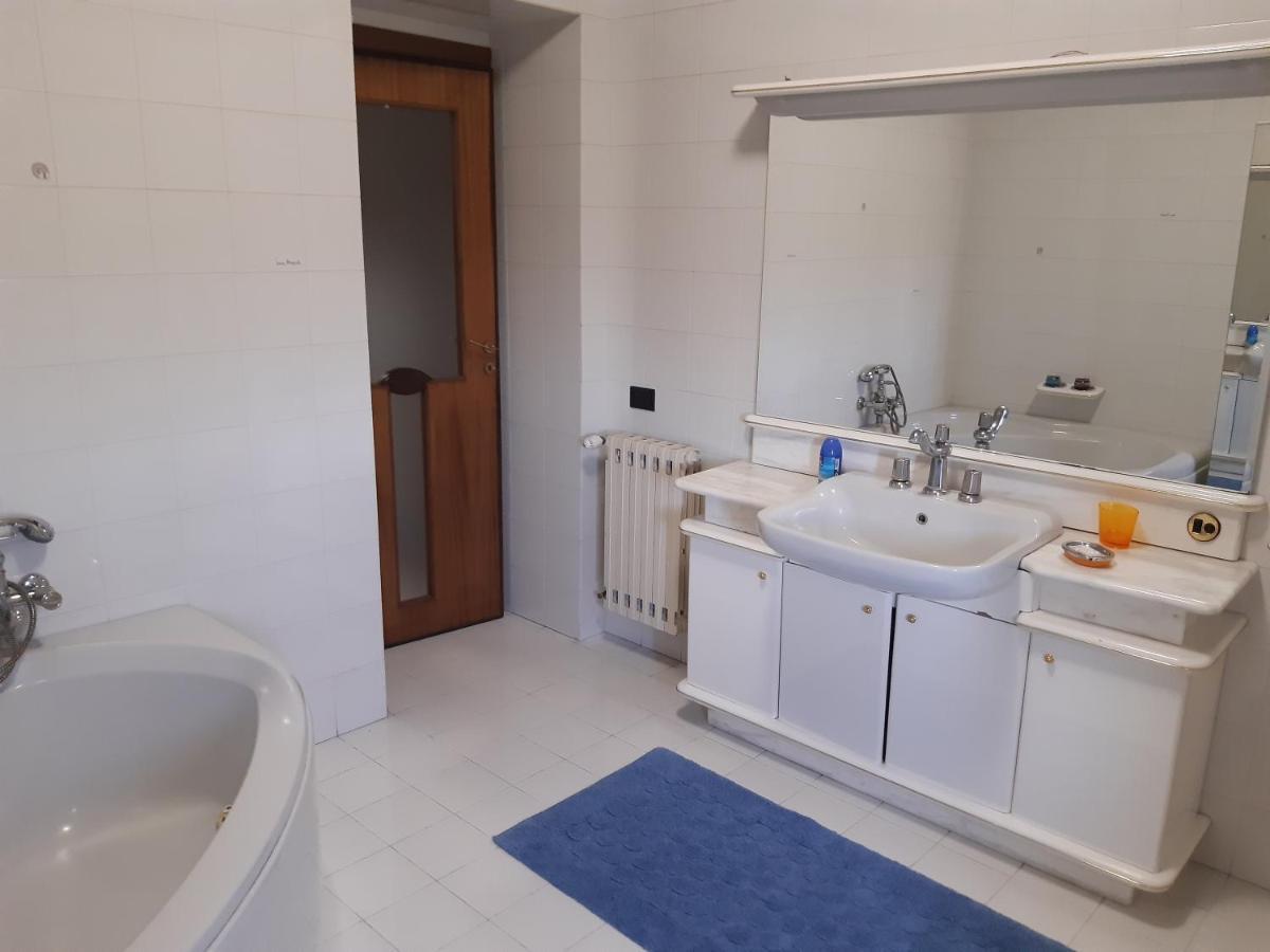 Residenza Caserta Sud - Appartamento Con Giardino Extérieur photo
