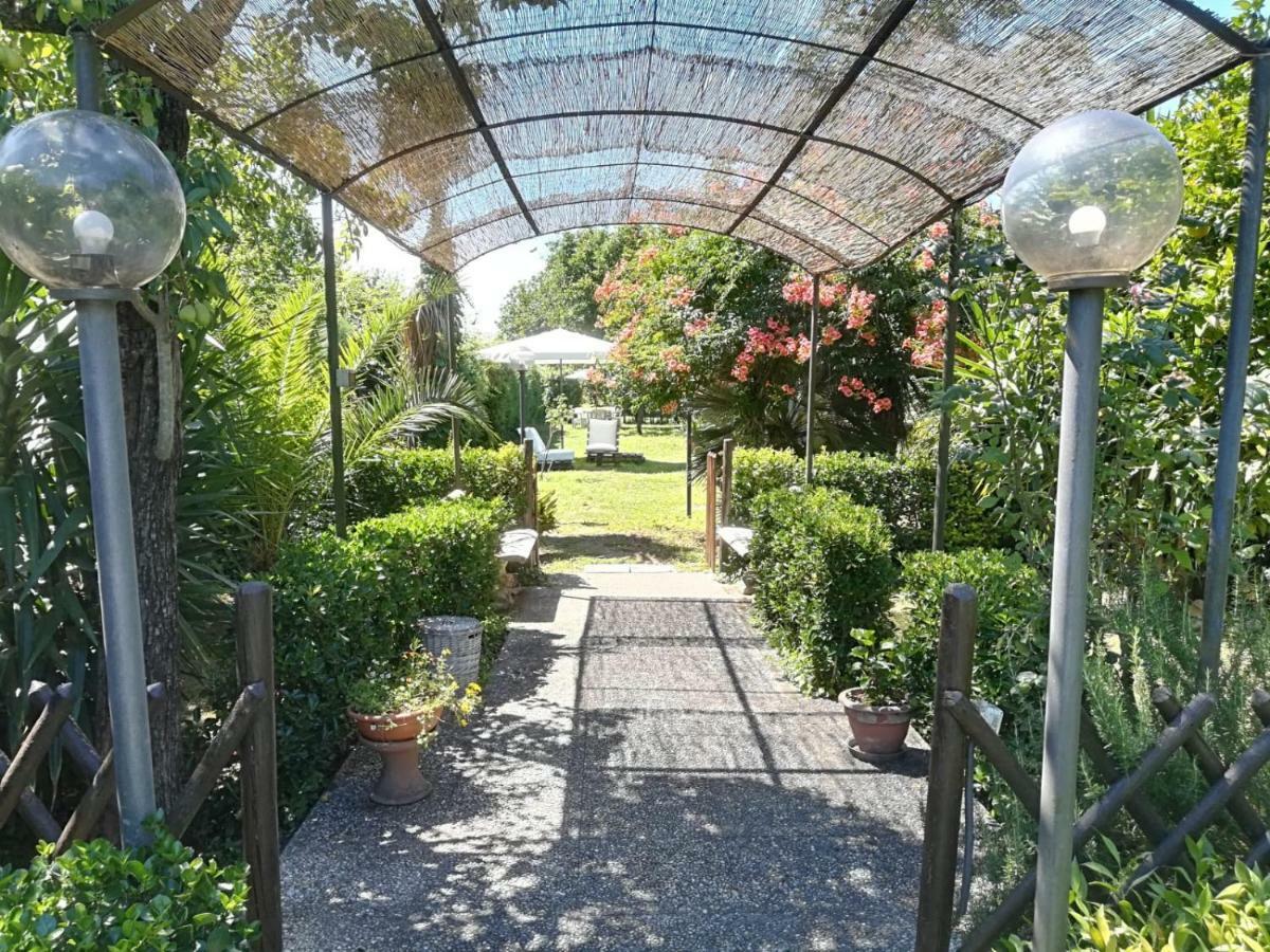 Residenza Caserta Sud - Appartamento Con Giardino Extérieur photo